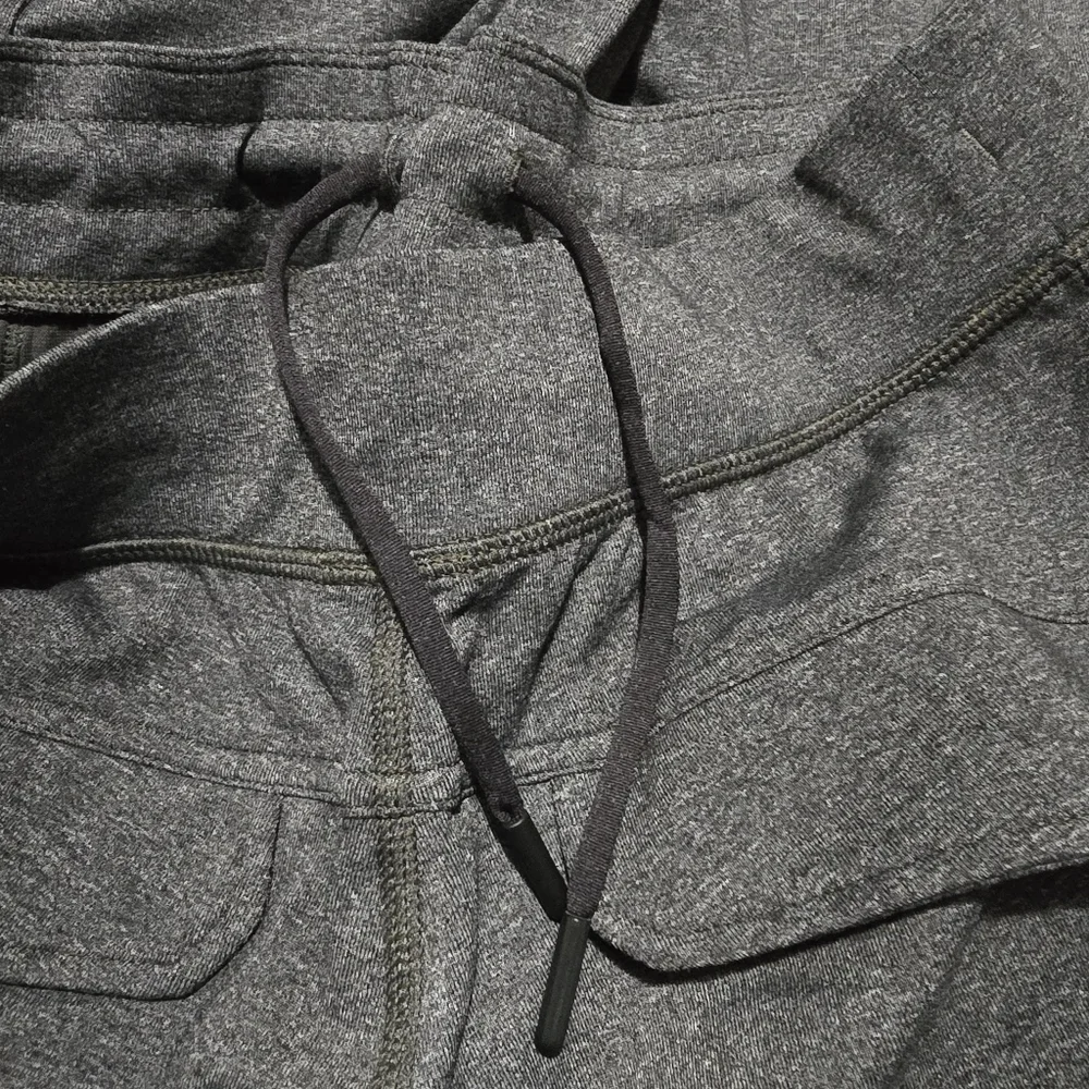 Lululemon Pull On Straight Pant Grey Heather size‎ S